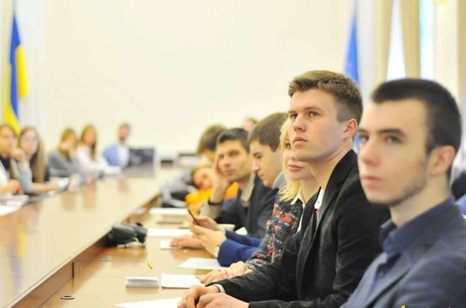 Курс лекций молодежь