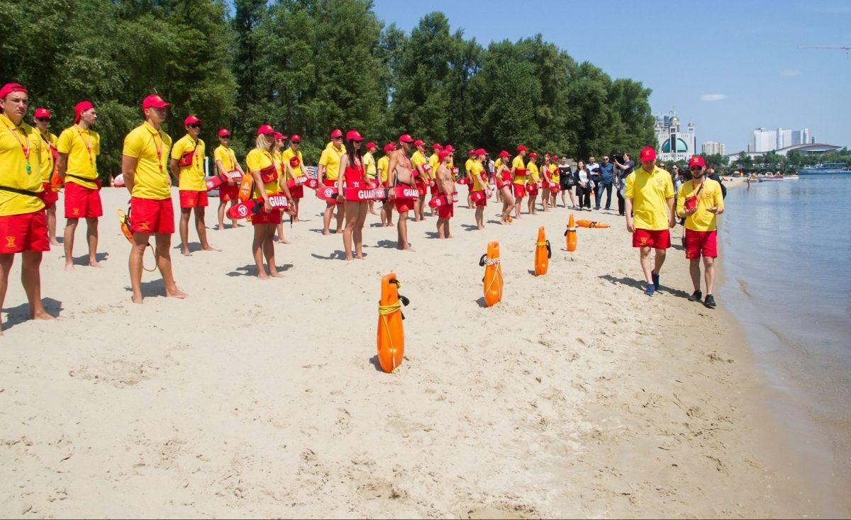 Спасатели на воде