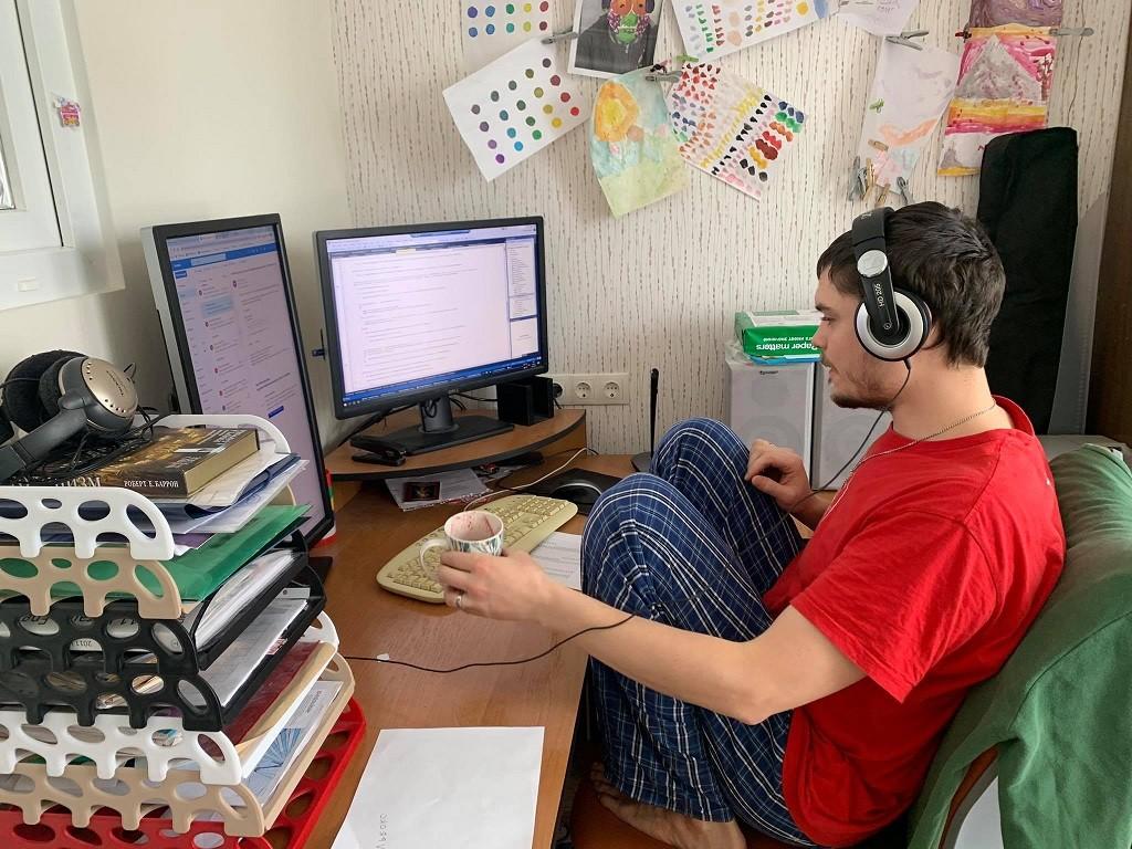 Дистанційна робота