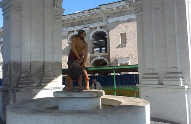 На Контрактовой площади отремонтируют фонтан «Самсон»