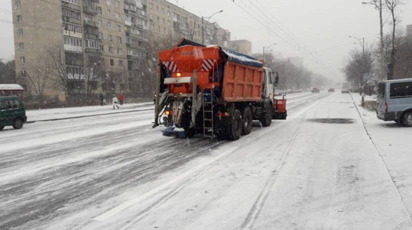 16 января на дорогах Киева местами гололедица