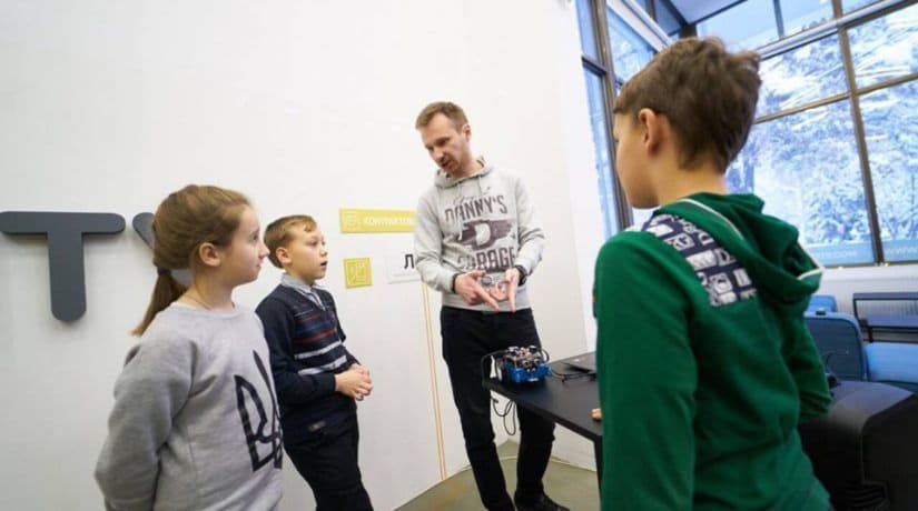 филиалам Kyiv Smart City School