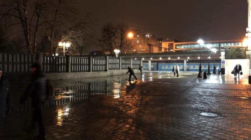 Центральный железнодорожный вокзал очистили от киосков с «лотереями»