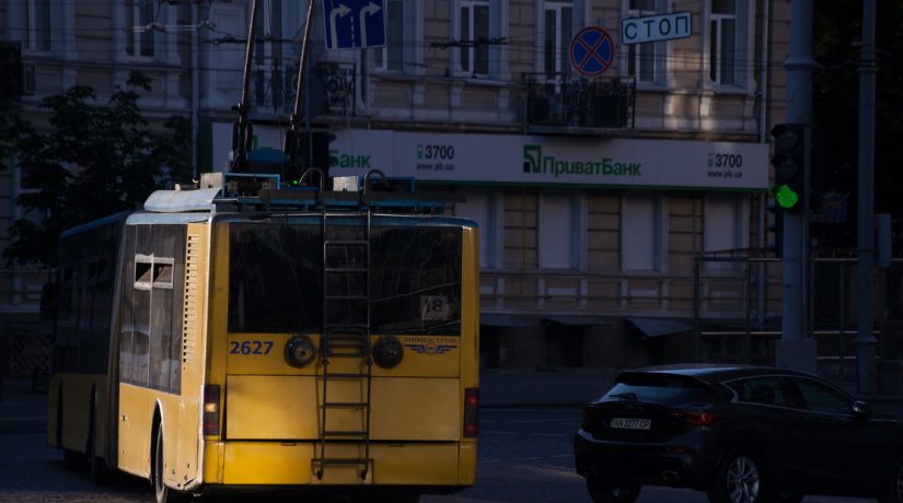 Троллейбусы № 6, 16, 18 изменят маршруты на время открытия «Французской весны»