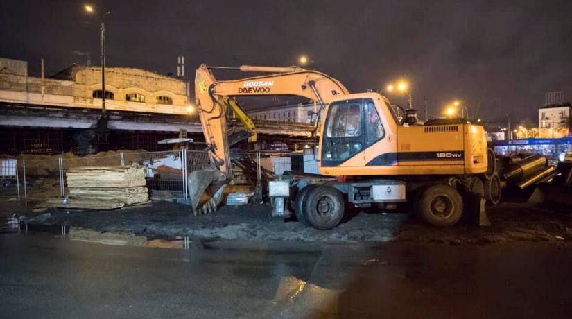 Виталий Кличко ночью проверил готовность Шулявского путепровода к демонтажу