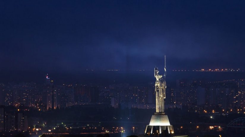 В поддержку акции «Час Земли» несколько объектов Киева погрузятся во тьму