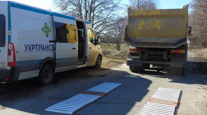 В Васильковском районе установили весовой контроль для грузовиков
