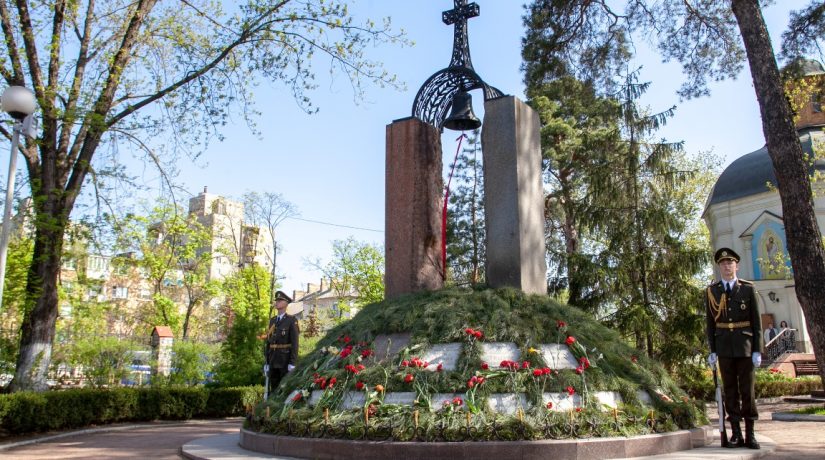 В Киеве почтят память участников ликвидации последствий аварии на ЧАЭС