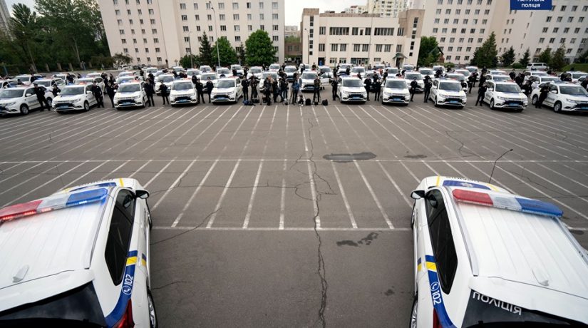 Патрульная полиция получила 83 Mitsubishi Outlander PHEV нового поколения