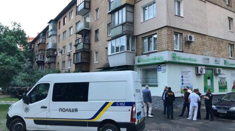 В Деснянском районе взорвали банкомат ПриватБанка