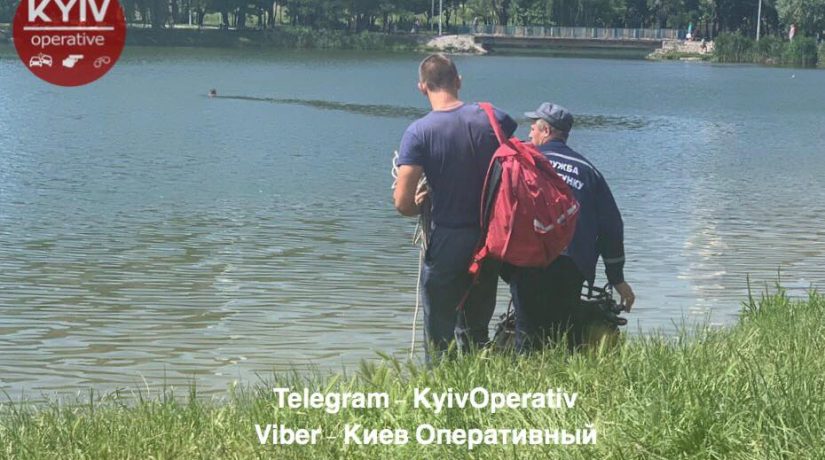 В Киеве утонул мужчина, пытавшийся на спор переплыть водоем