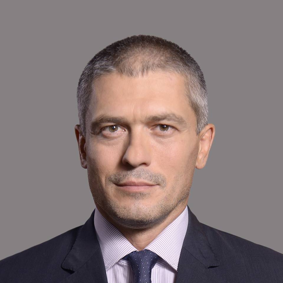 Александр Сухарский
