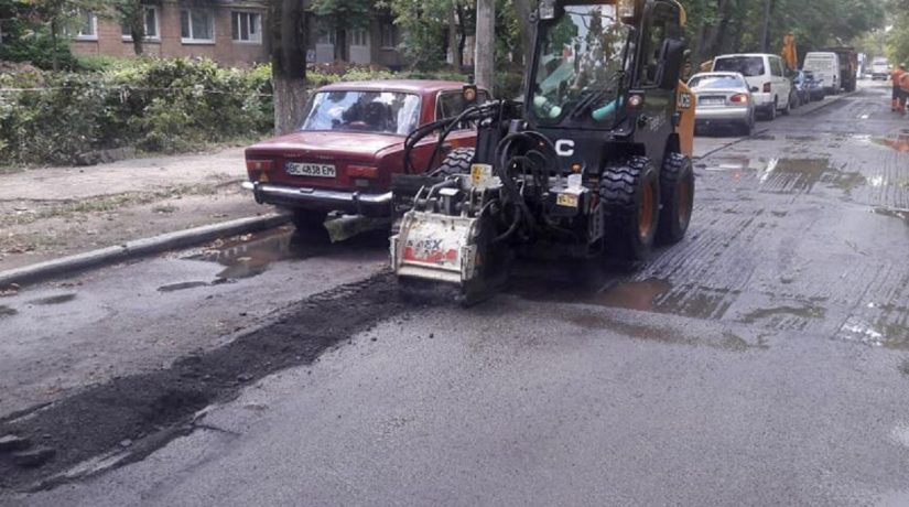 В Соломенском районе начали капитальный ремонт улицы Донца