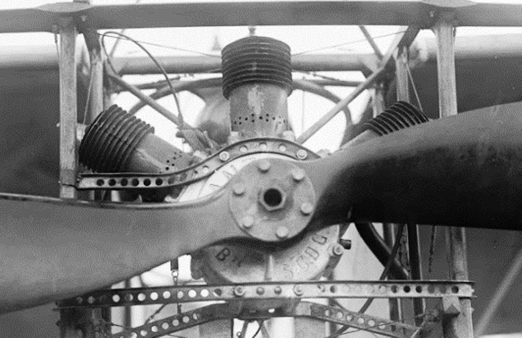 Трехцилиндровый авиационный двигатель Anzani на аэроплане «Блерио»