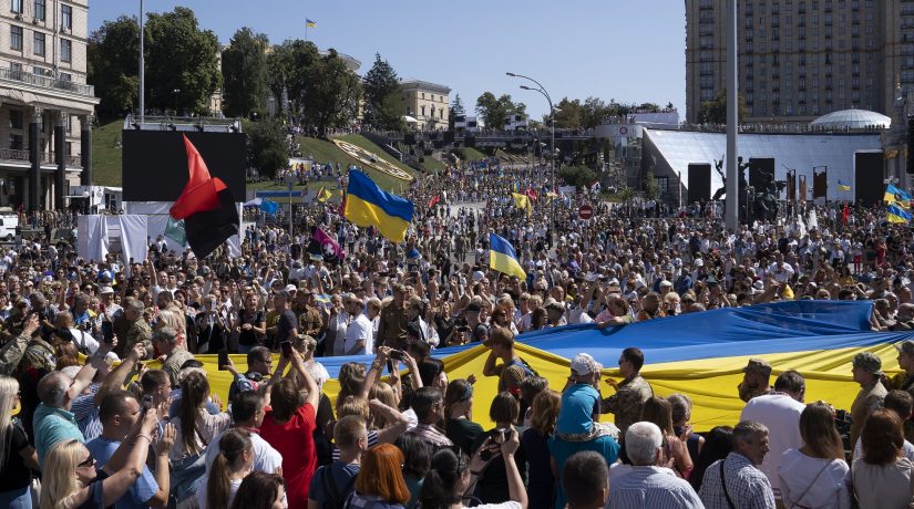Официальное шествие и ветеранский марш. Как в Киеве отметили День Независимости