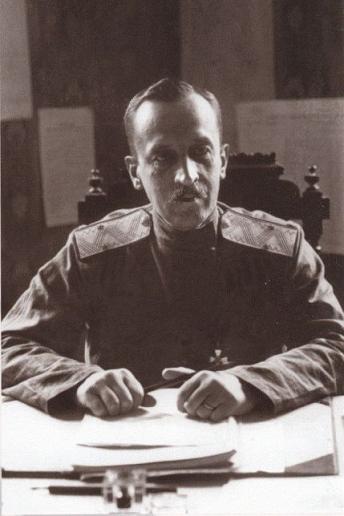 Генерал-лейтенант Добровольческой армии Н. Э. Бредов