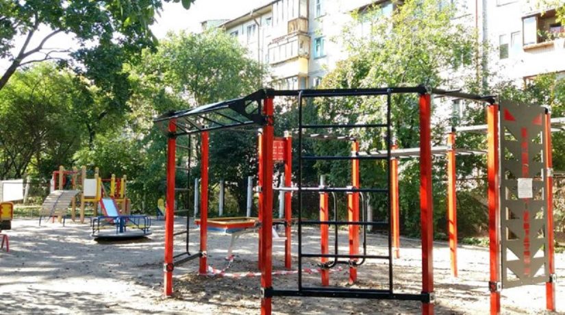 В Соломенском районе появятся 45 современных спортивных площадок