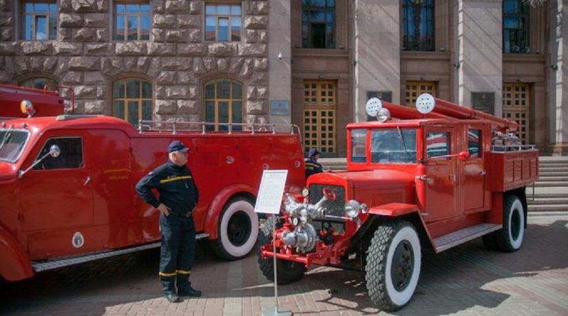 На Крещатике пройдет выставка пожарно-спасательной техники