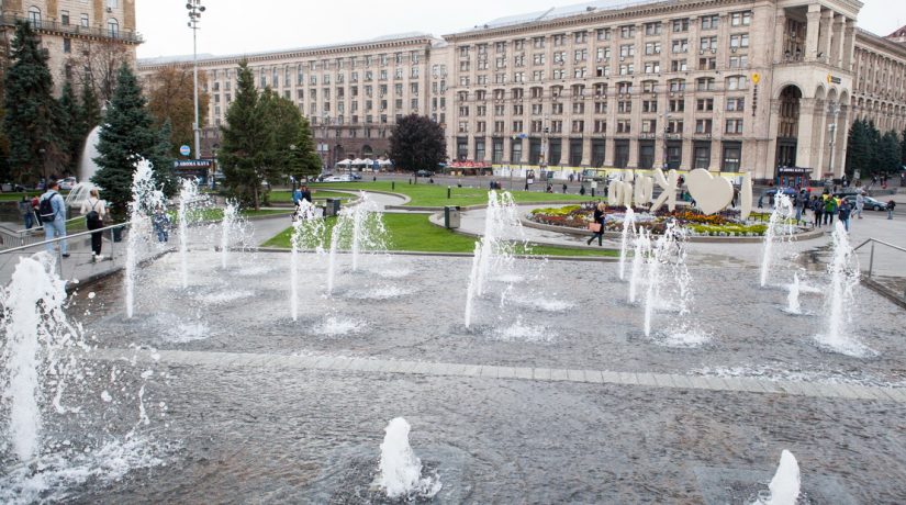 Сегодня киевские фонтаны прекращают свою работу