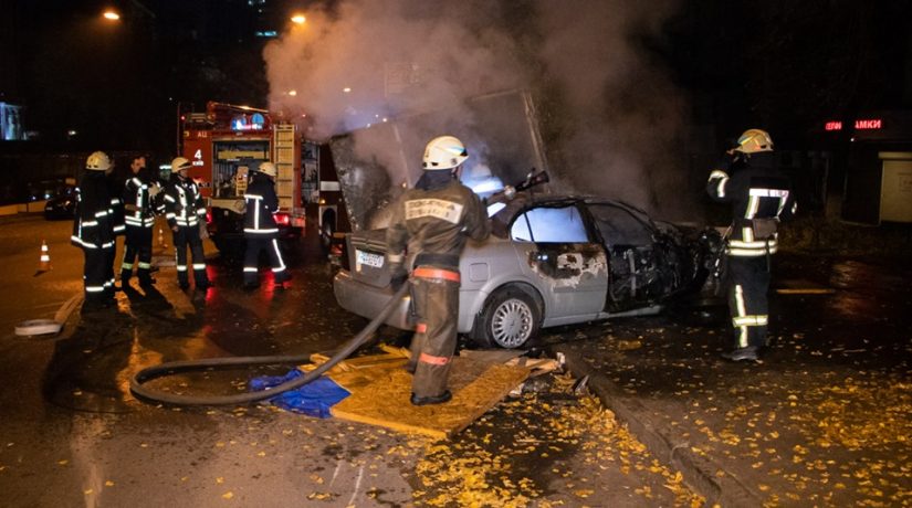 За сутки в Киеве сгорели четыре автомобиля