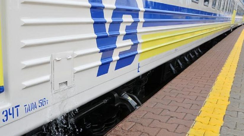 Несколько пассажирских поездов задерживаются из-за кражи оборудования