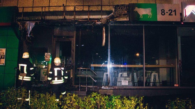 В разных точках Киева горели магазины одной торговой сети