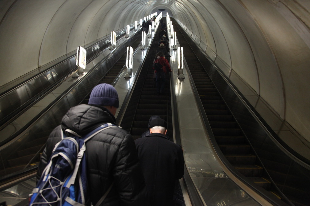 метро, эскалатор