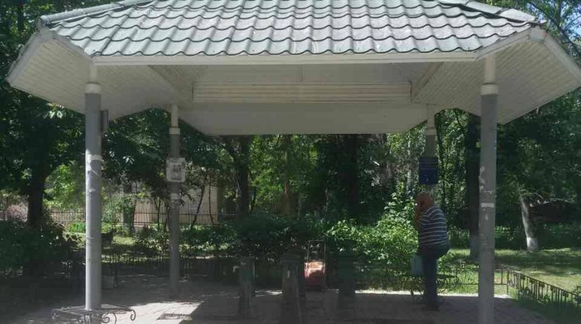 На ремонт закрыли два бювета в Голосеевском и Шевченковском районах