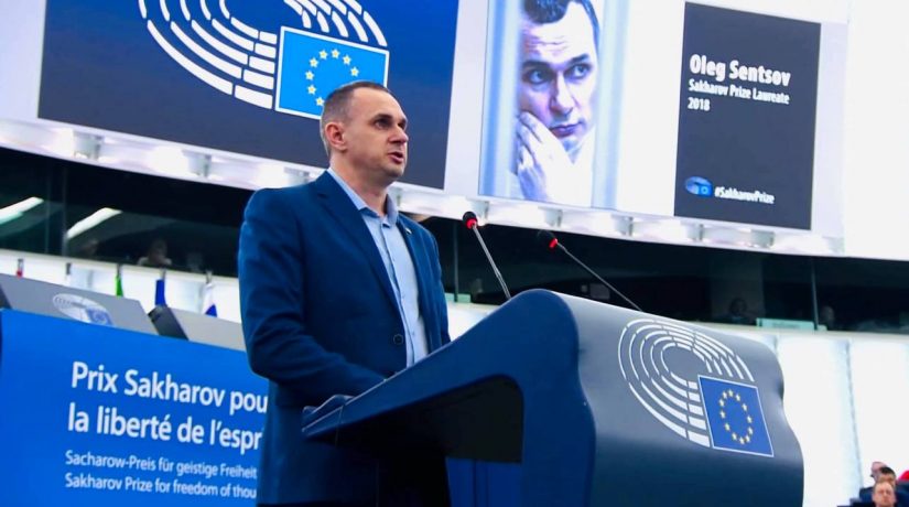 Сенцову в Европарламенте вручили премию Сахарова «За свободу мысли»