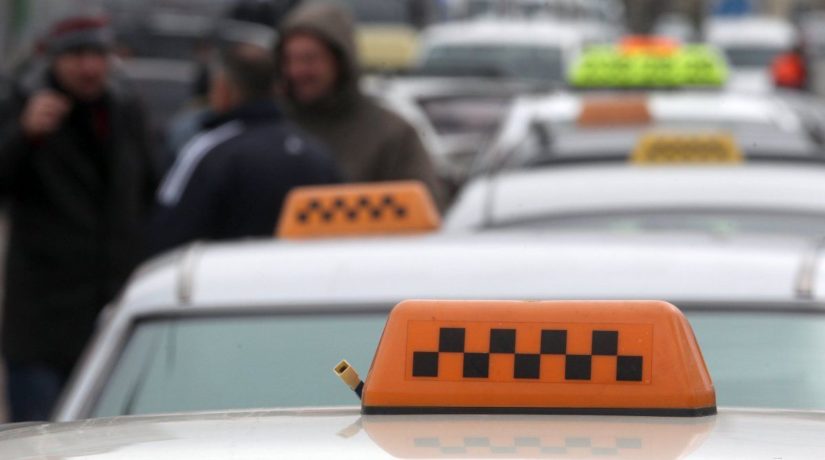 Таксисты Киева хотят заявить о своих проблемах автопробегом