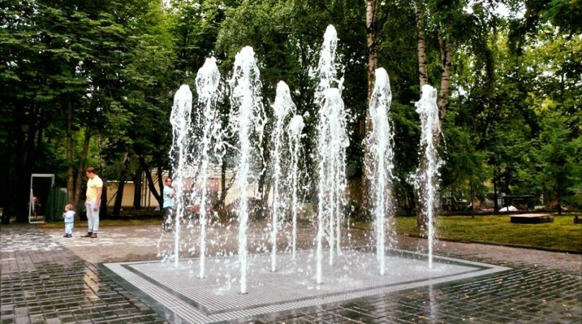 Киевляне хотят фонтан на месте куреневского блошиного рынка