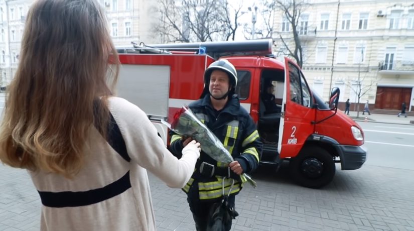 Тревога, отмєна! Киевские спасатели к 8 марта перепели хит Jerry Heil