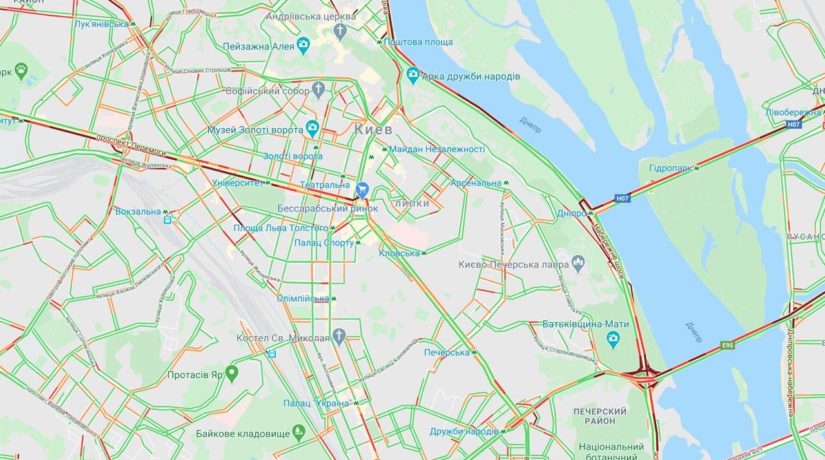 Стресс-тест без метро: тотальные пробки и очереди на остановках