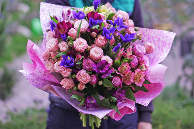 Бесплатная доставка цветов Екатеринбург