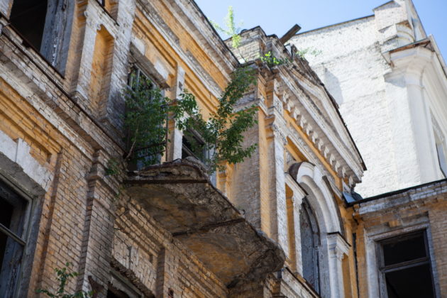 Будинок Сікорського руйнується: Київ закликає передати пам’ятку у комунальну власність