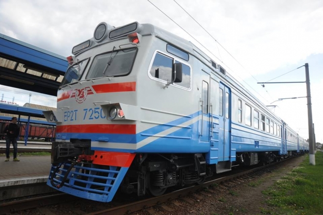 З Бучі до Святошина, із Ніжина до Київ-Волинського: відновлюється рух ще 12 приміських поїздів