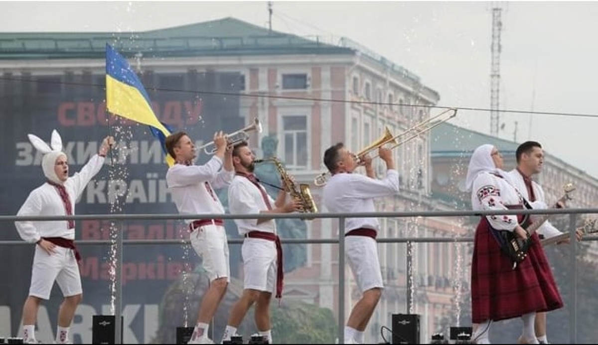Skandalnij Koncert Do Dnya Nezalezhnosti V Op Vidpovili Na Zakidi Artistiv Pro Porushennya Avtorskih Prav Novini Kiyeva Big Kyiv