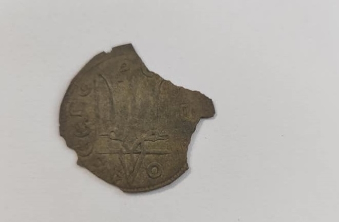 Скарб сторіччя: знайдено унікальні монети двох київських князів