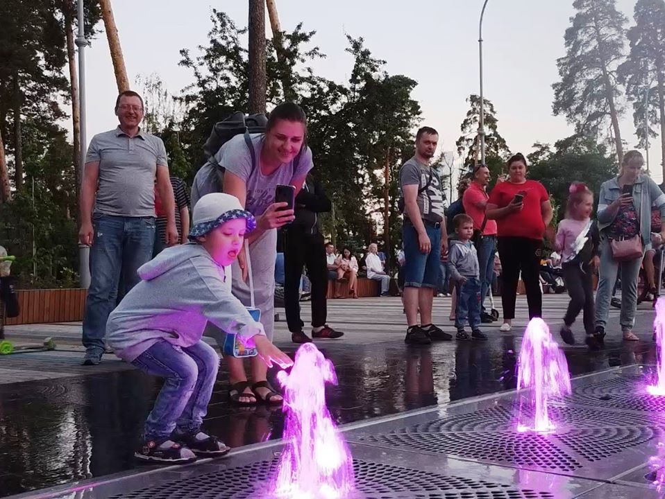 парк партизанської слави, фонтан