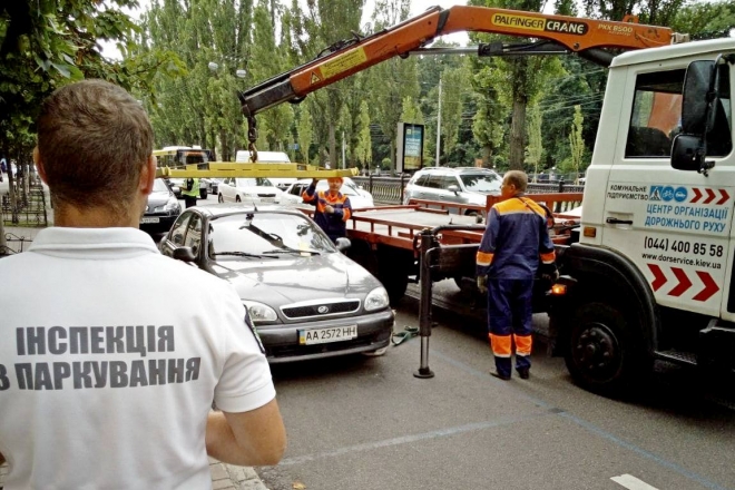 На київські евакуатори подали в суд – що вимагають