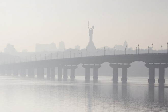 Повітря в Києві знову сильно забруднене – де найбільше