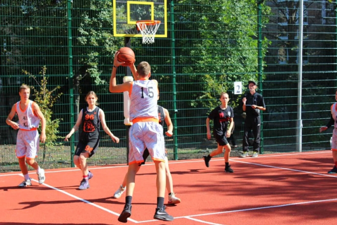 На Солом’янці з’явилась нова локація для любителів баскетболу