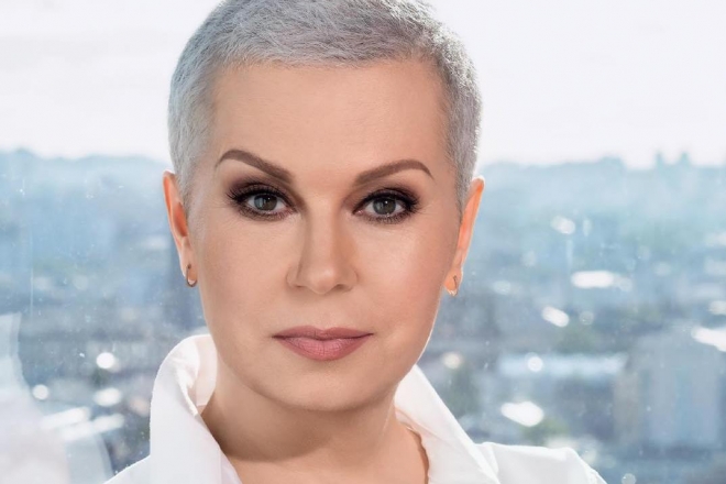 Алла Мазур в новому образі після боротьби з раком стала обличчям журналу (ФОТО)