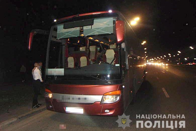 П’яний неадекват влаштував різанину в автобусі Київ – Харків, є постраждалі