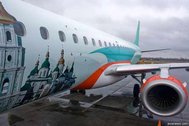 Ще один авіаперевізник почне літати з Києва до Херсона