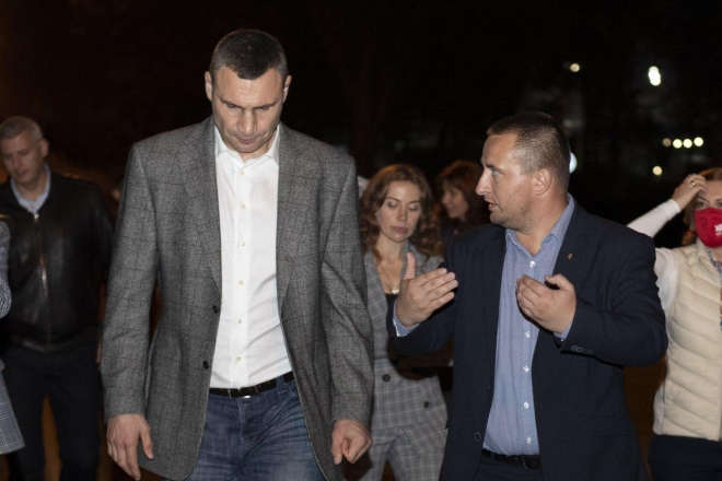 Кличко обговорив з кандидатами розвиток зон відпочинку в Деснянському районі столиці