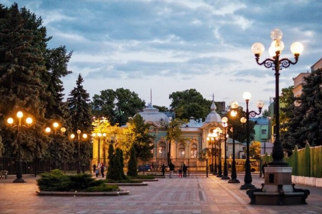 Топ-5 найпопулярніших місць для побачень в Києві