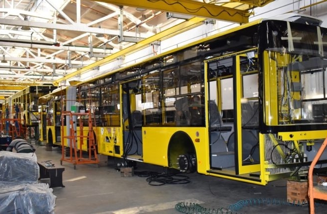 15 нових тролейбусів для Києва: як їх збирають (ФОТО)