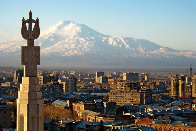 На Новий Рік до Вірменії! МАУ відновлює рейси до Єревану