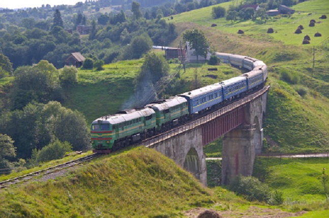 УЗ відновлює курсування поїзда “Гуцульщина” з 18 грудня